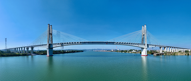 1.3：六景郁江特大桥（大图1）.jpg