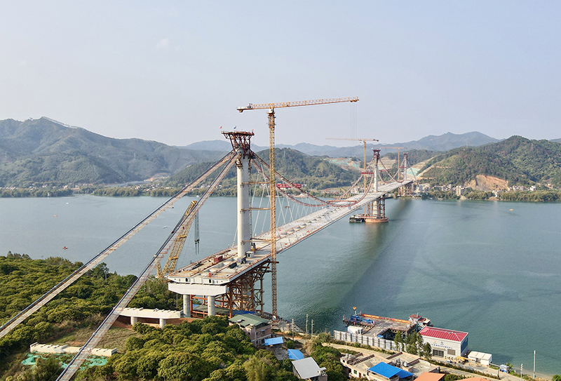 6.苍容浔江大桥南岸下游近景视角.jpg